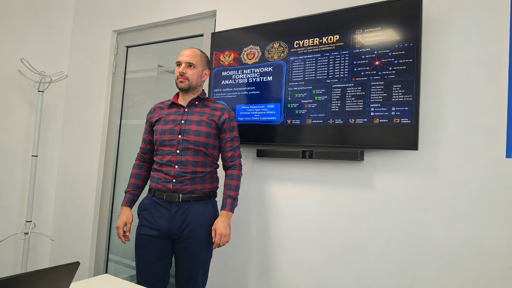 Image for Police officers complete demanding 15-month journey from investigator to digital forensics graduate